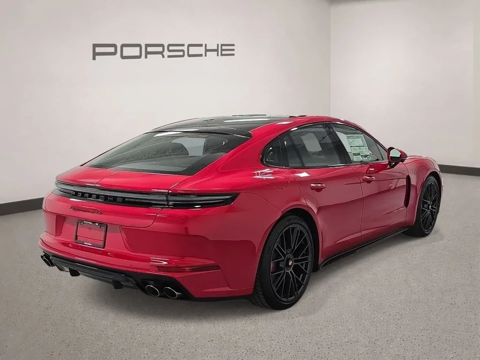 2026 Porsche Panamera - Image 7 of 31