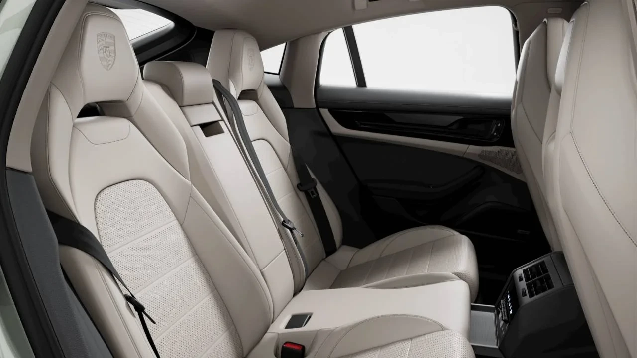 2026 Porsche 976 Panamera - Image 10 of 10