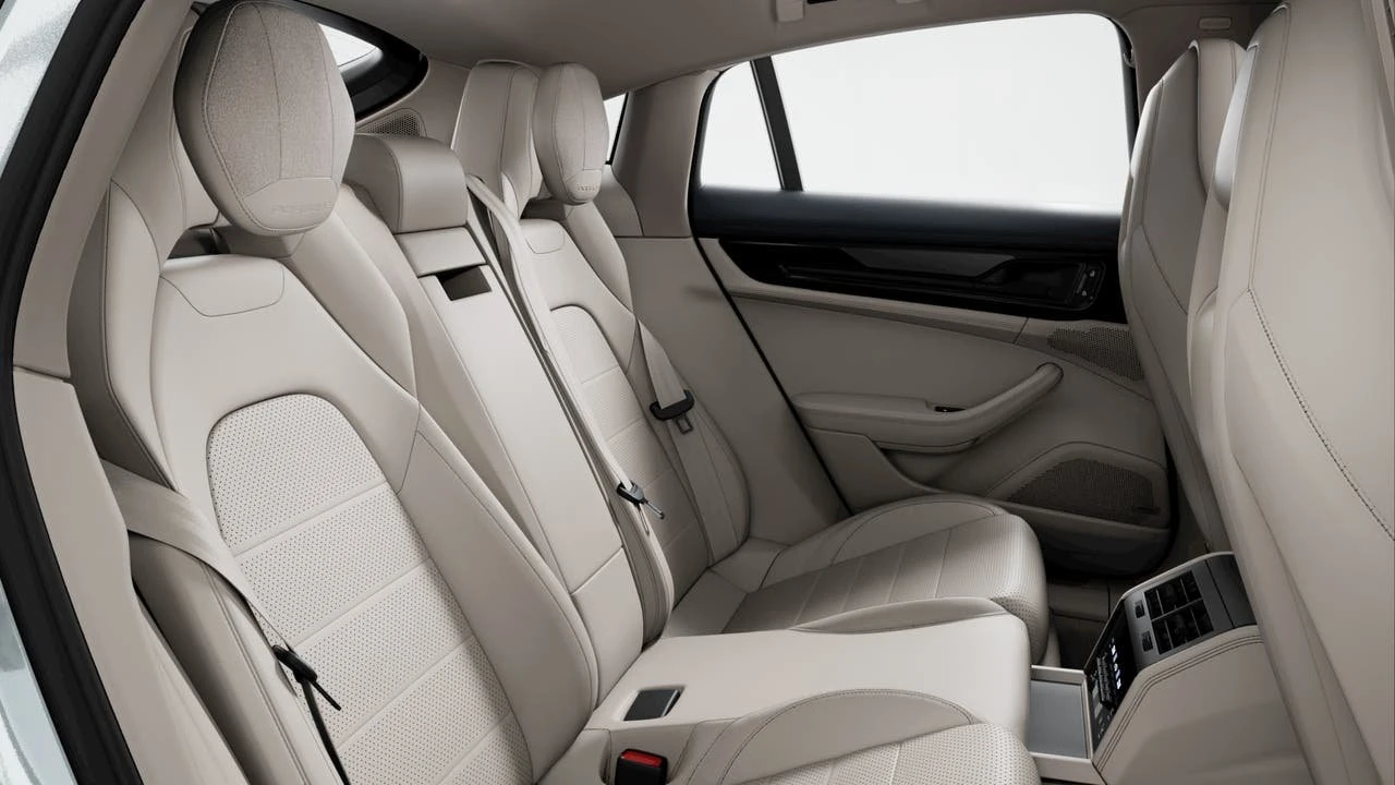 2026 Porsche 976 Panamera - Image 10 of 10