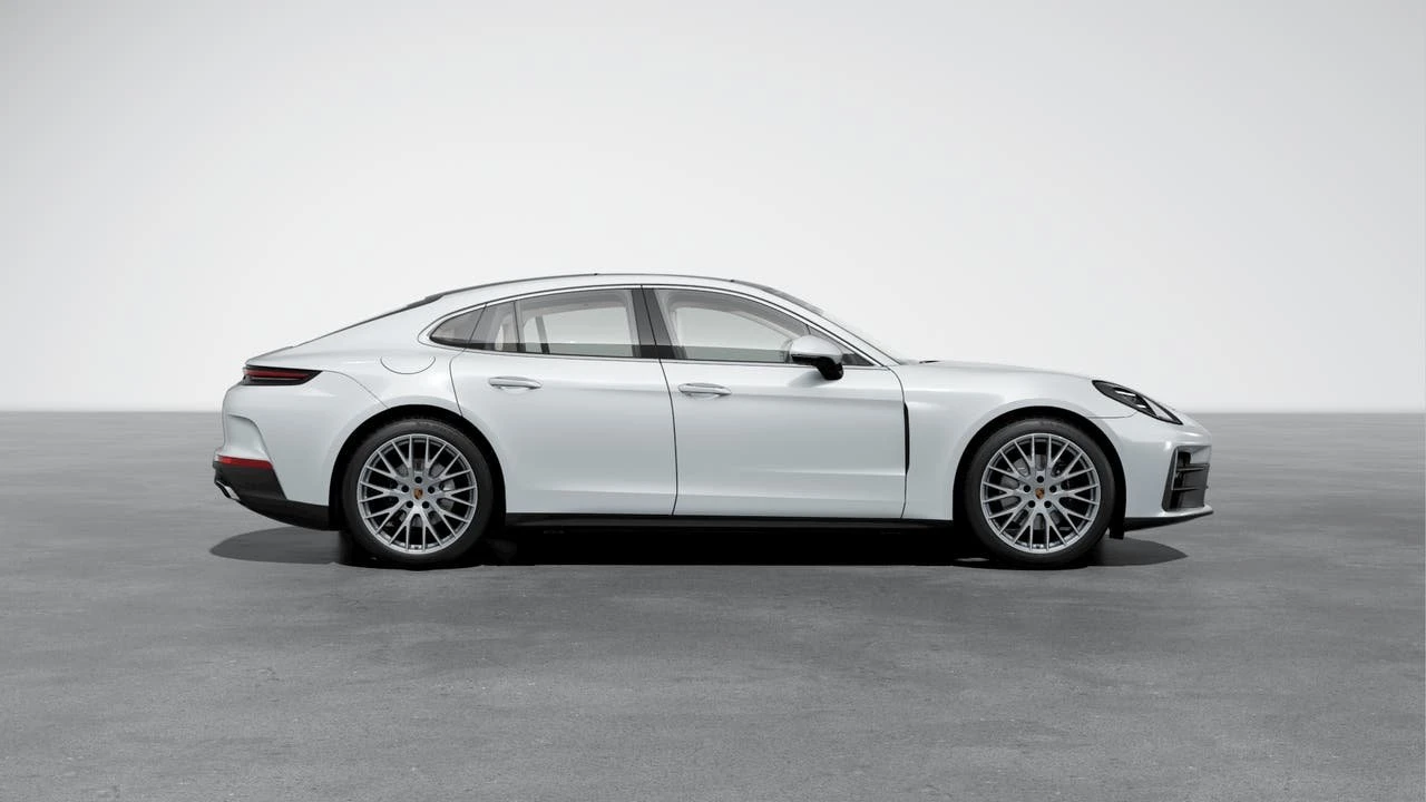 2026 Porsche 976 Panamera - Image 5 of 10