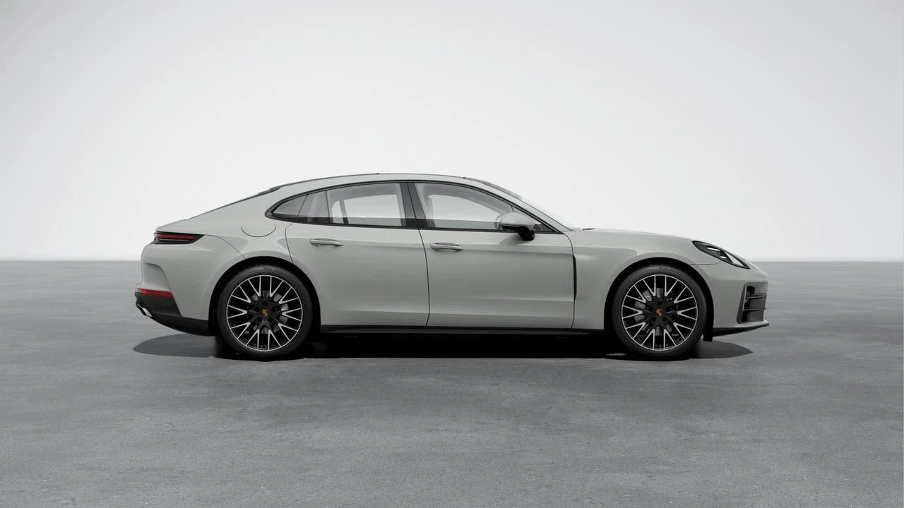 2026 Porsche 976 Panamera - Image 5 of 10