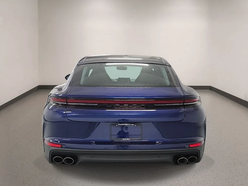 2026 Porsche 976 Panamera - Image 6 of 31