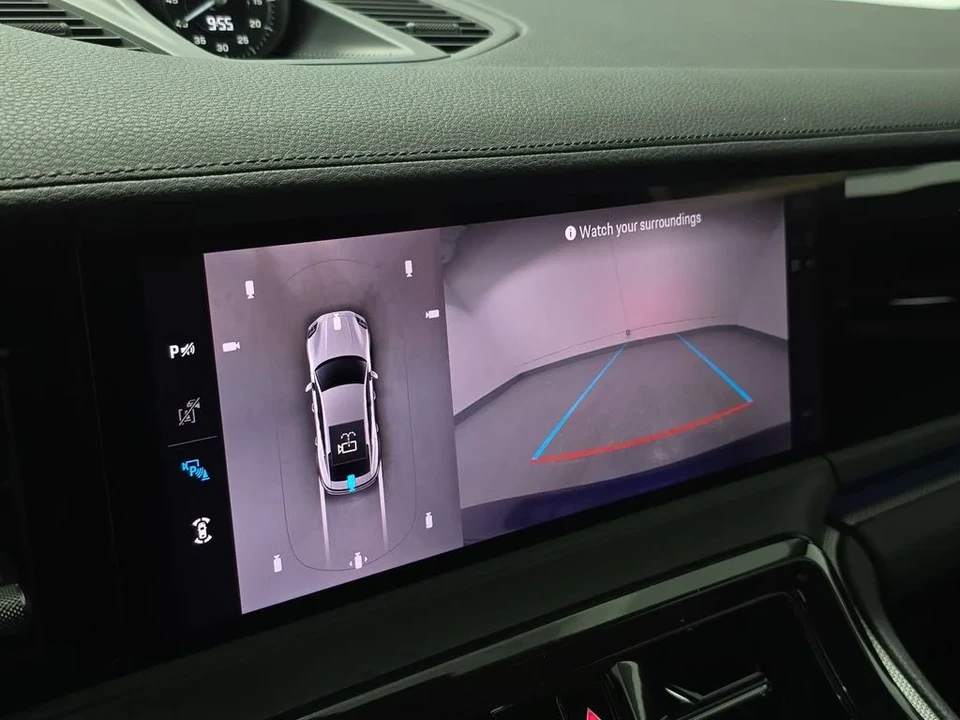 2026 Porsche 976 Panamera - Image 18 of 31