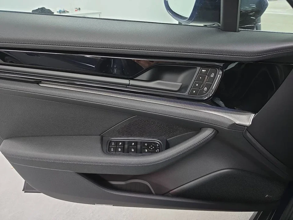 2026 Porsche 976 Panamera - Image 23 of 31