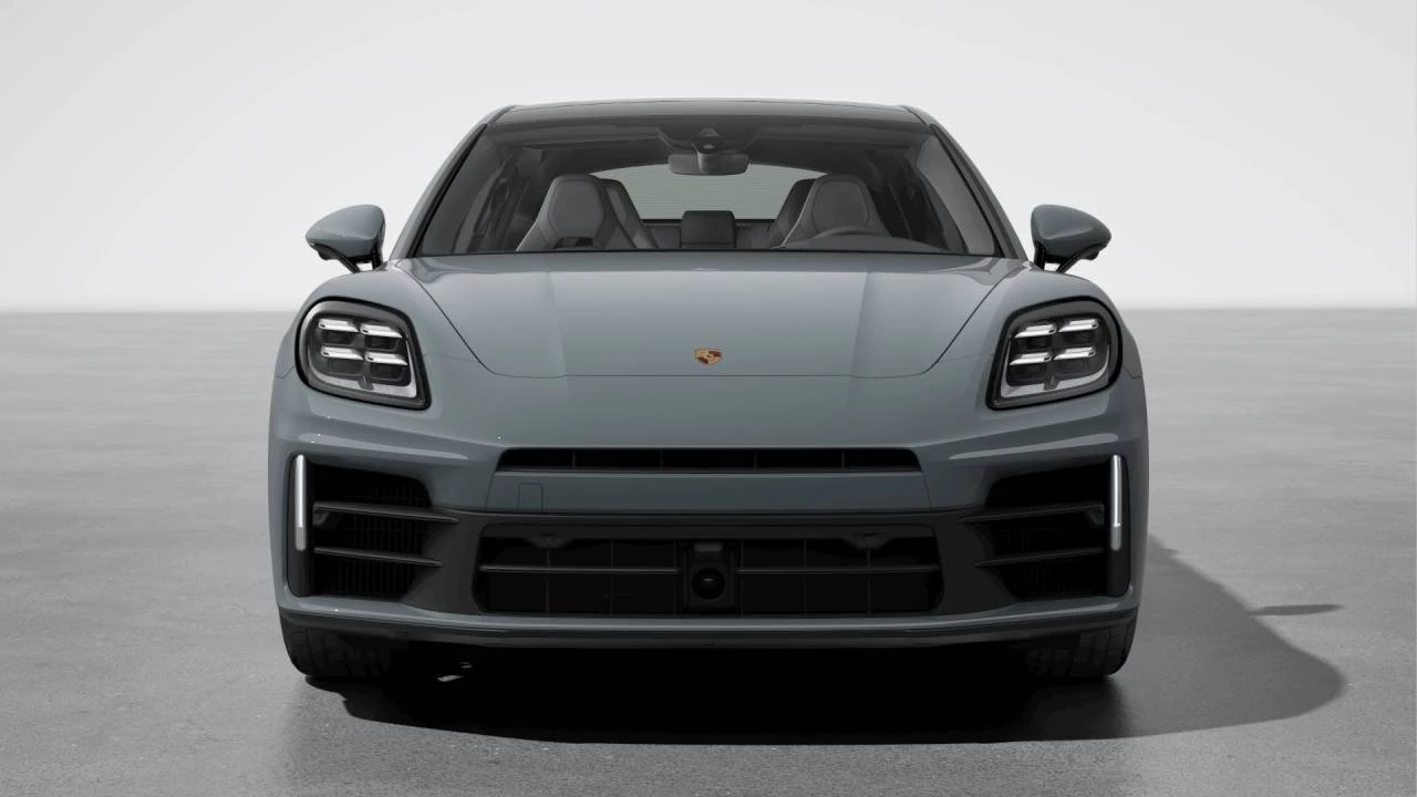 2026 Porsche Panamera - Image 7 of 10