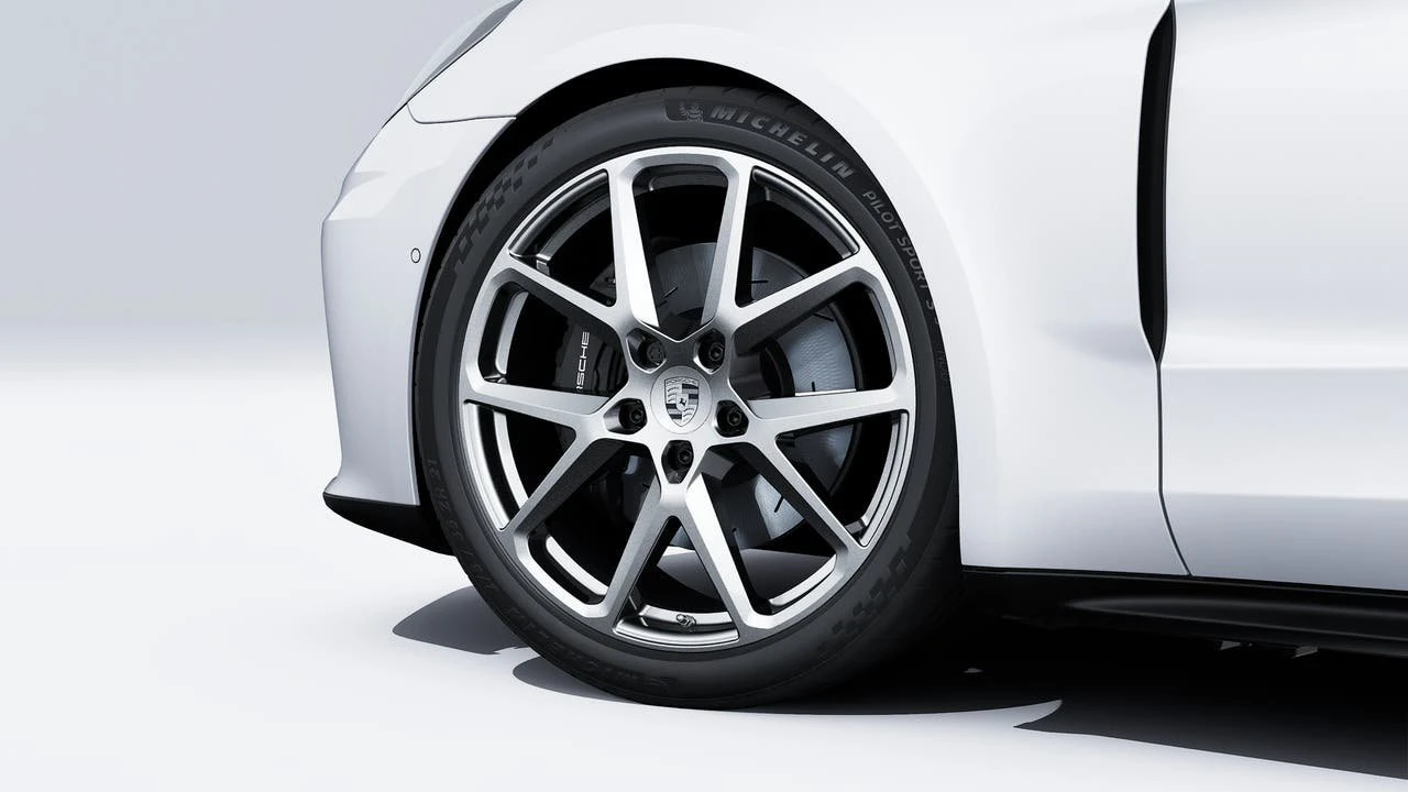2026 Porsche 976 Panamera - Image 10 of 14