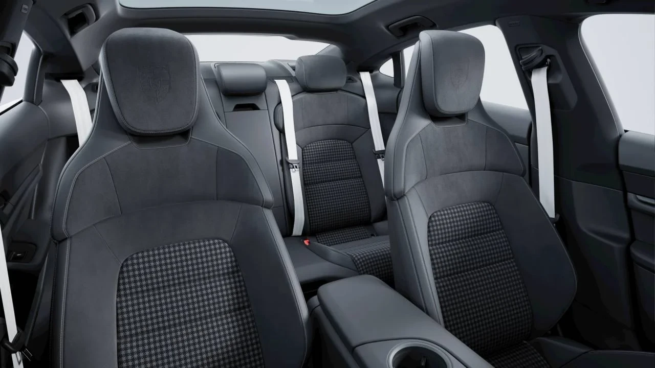 2026 Porsche Taycan 4 - Image 10 of 10