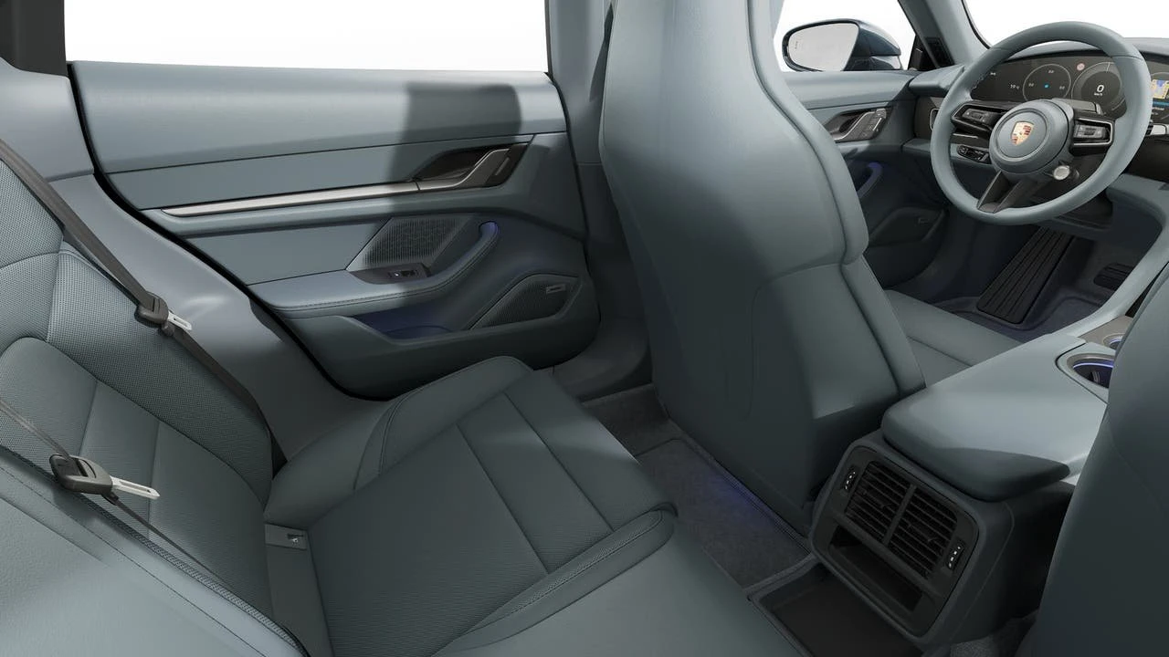 2026 Porsche Taycan 4 - Image 14 of 14