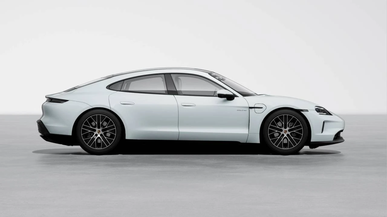 2026 Porsche Taycan 4 - Image 6 of 10