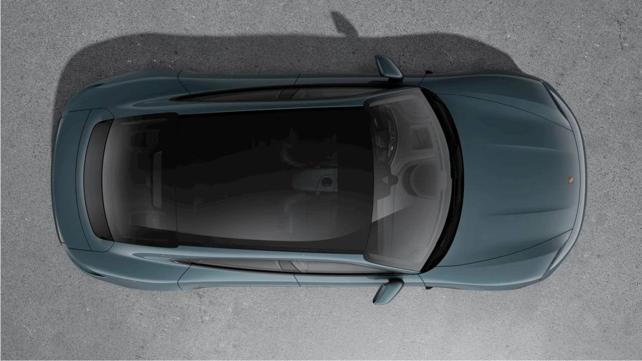 2026 Porsche Taycan 4 - Image 5 of 10