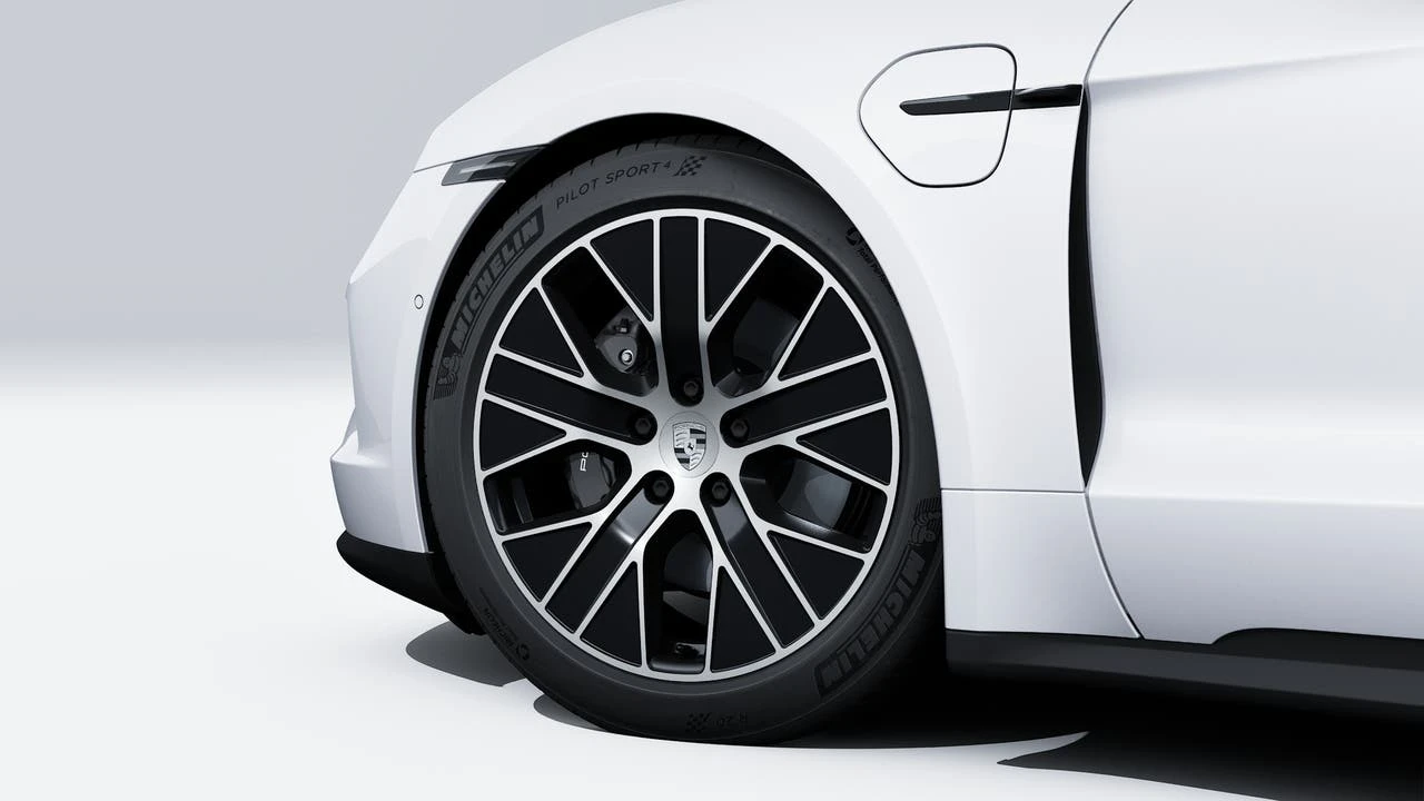 2026 Porsche Taycan 4 - Image 10 of 14