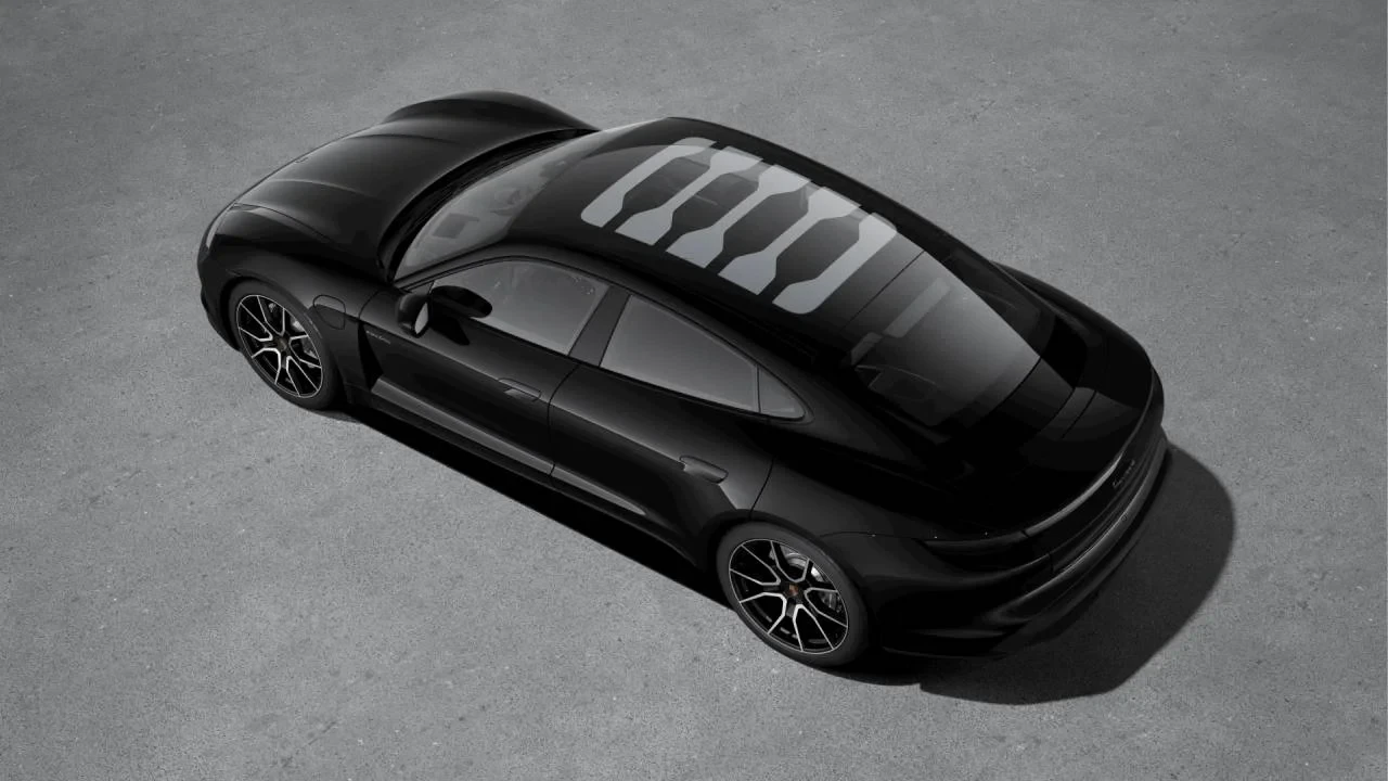 2026 Porsche Taycan 4 - Image 4 of 10