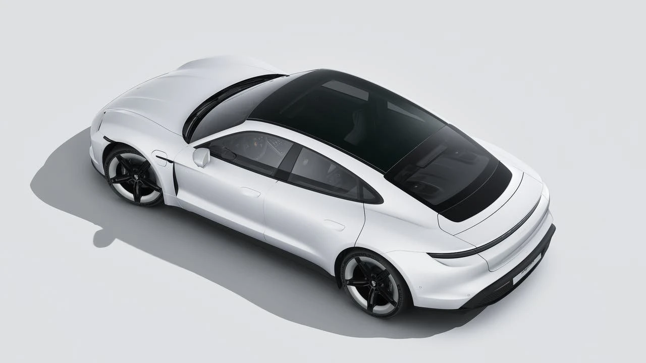 2026 Porsche Taycan 4 - Image 4 of 14
