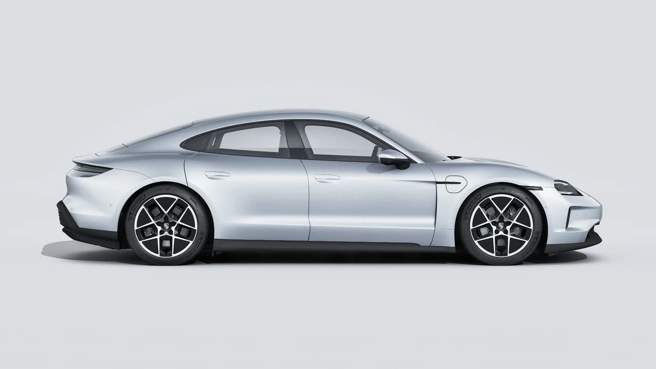 2026 Porsche Taycan 4 - Image 6 of 14