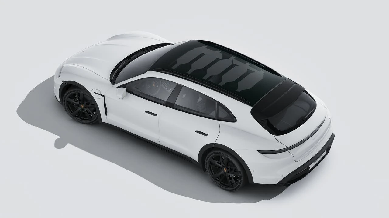 2026 Porsche Taycan Cross Turismo - Image 4 of 14