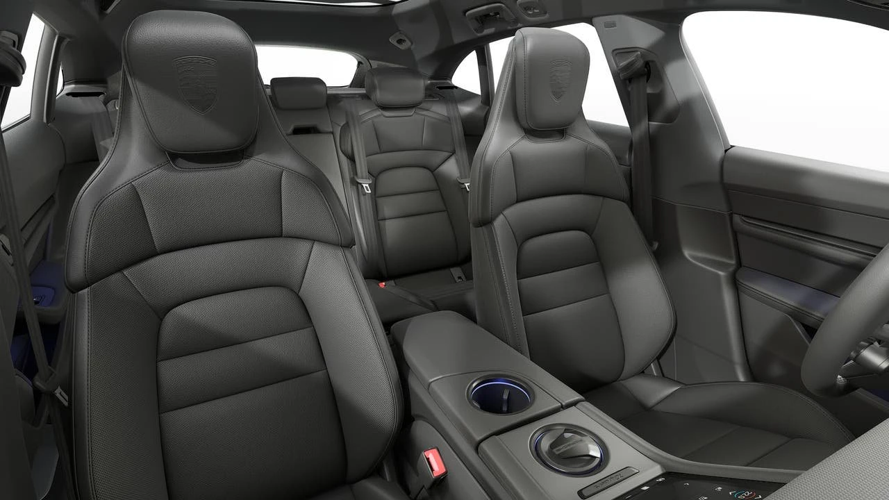 2026 Porsche Taycan Cross Turismo - Image 12 of 14