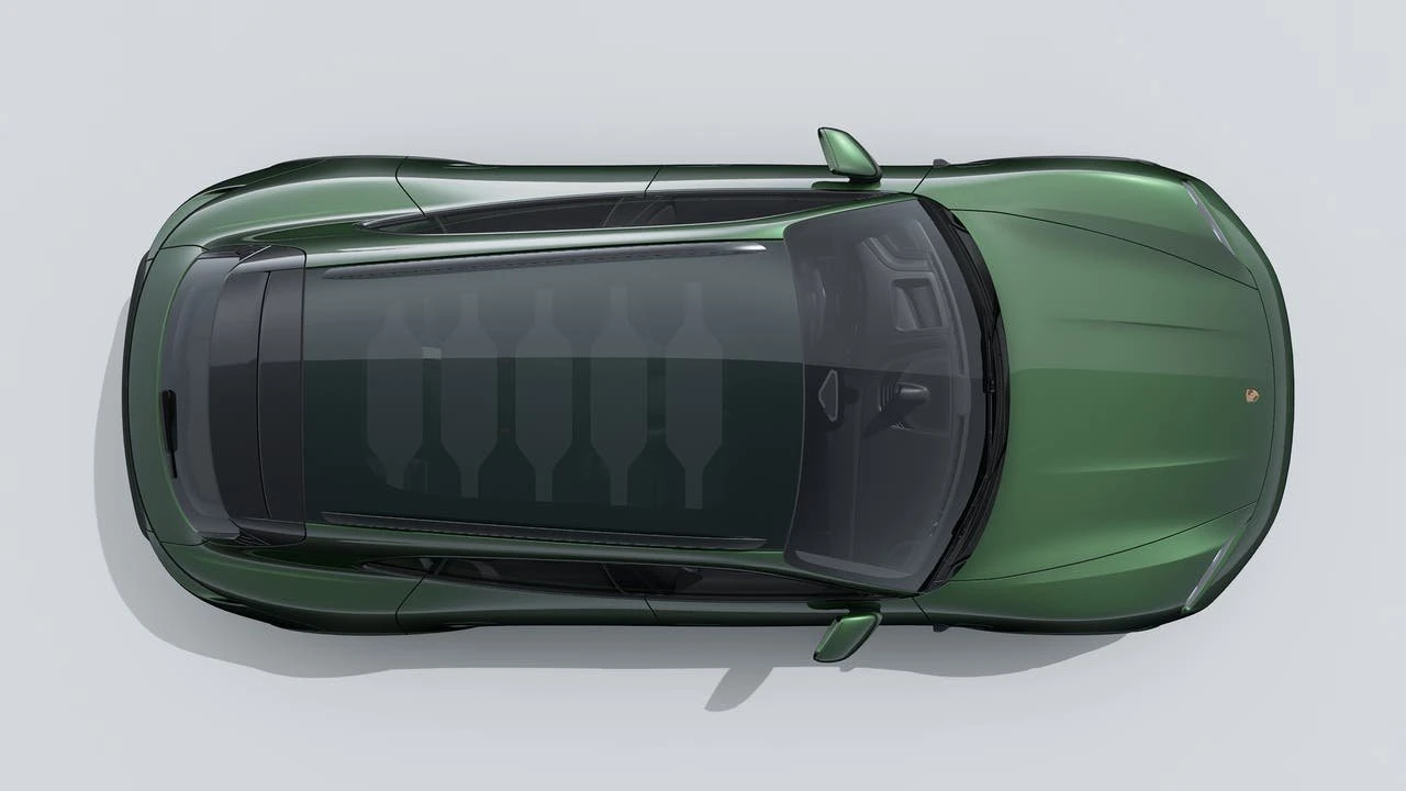 2026 Porsche Taycan Cross Turismo - Image 5 of 14