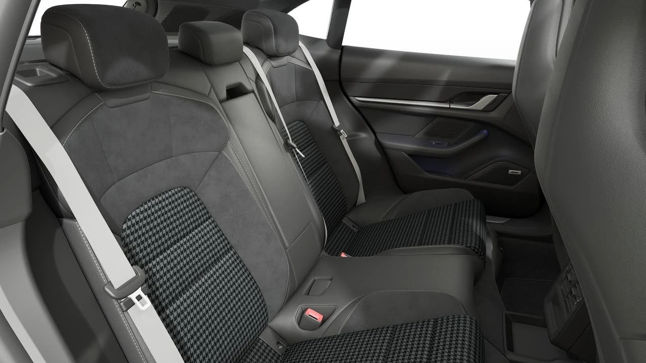 2026 Porsche Taycan Cross Turismo - Image 13 of 14