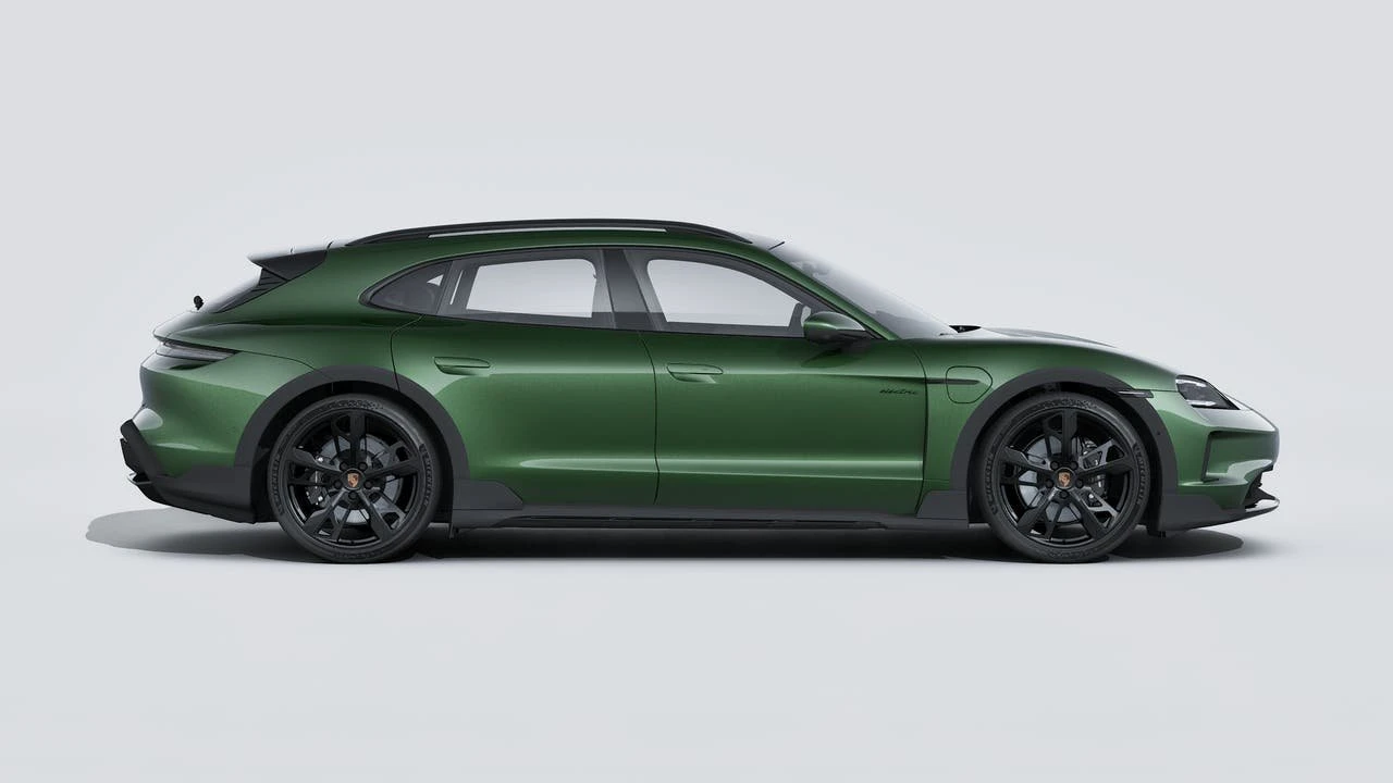 2026 Porsche Taycan Cross Turismo - Image 6 of 14