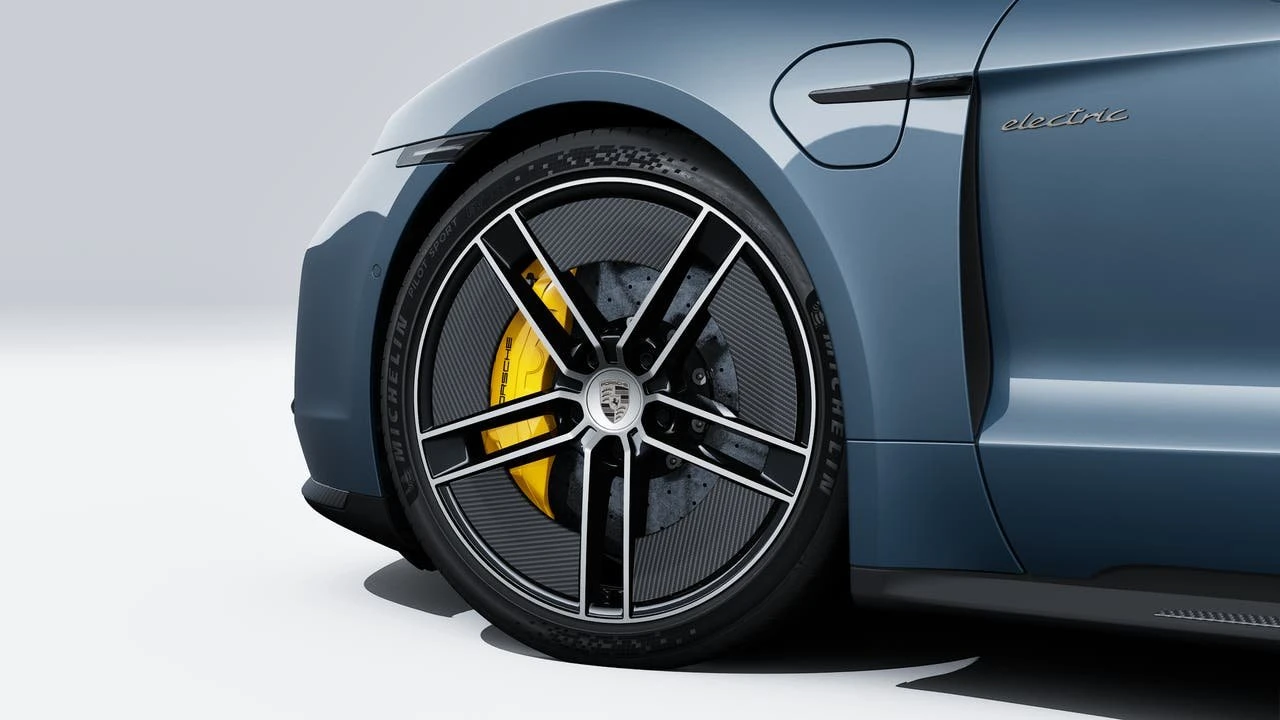 2026 Porsche Taycan Turbo S - Image 10 of 14