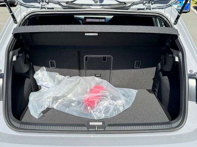 2026 Volkswagen GTI Mk8 - Image 11 of 20