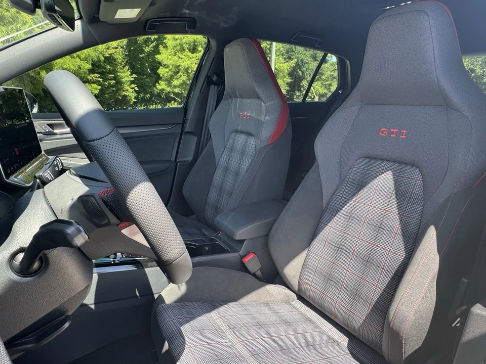 2026 Volkswagen GTI Mk8 - Image 7 of 18