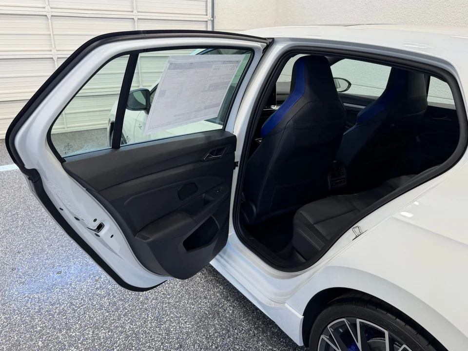 2026 Volkswagen Golf R Mk8 - Image 21 of 31