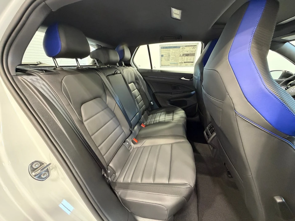 2026 Volkswagen Golf R Mk8 - Image 27 of 31