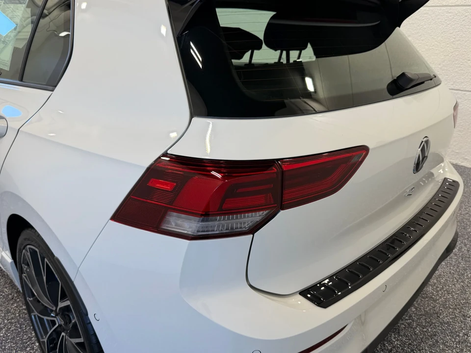 2026 Volkswagen Golf R Mk8 - Image 16 of 31