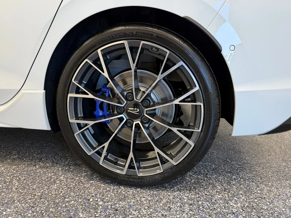 2026 Volkswagen Golf R Mk8 - Image 12 of 31