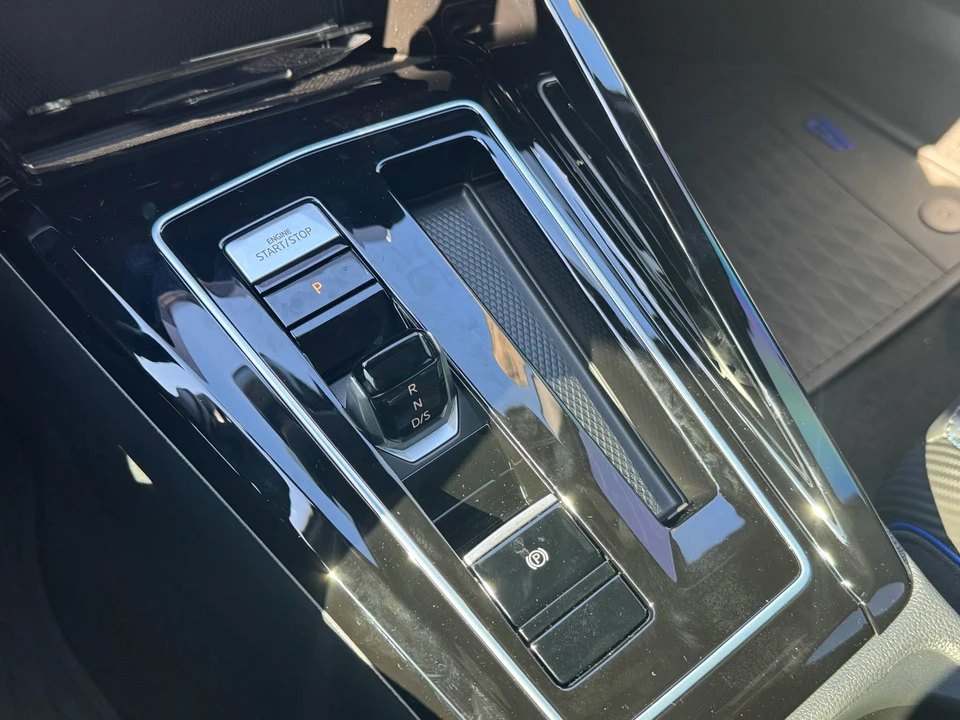 2026 Volkswagen Golf R Mk8 - Image 15 of 22