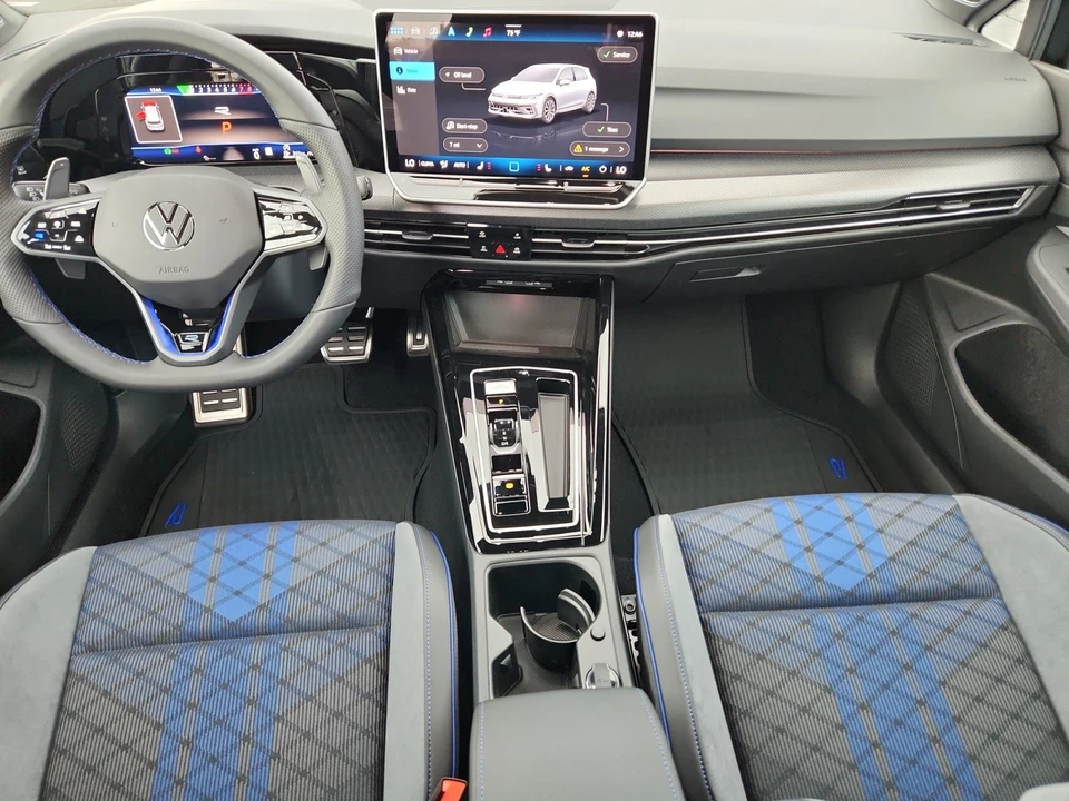 2026 Volkswagen Golf R Mk8 - Image 22 of 31