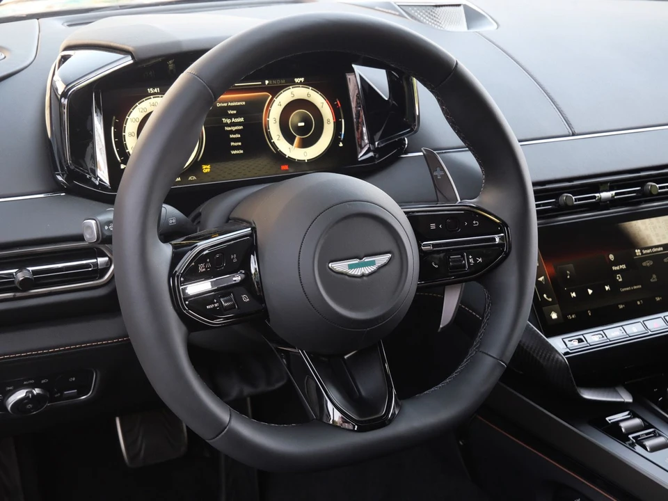 2027 Aston Martin Vanquish 3rd Gen - Image 12 of 27