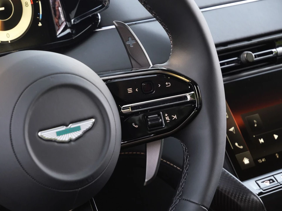 2027 Aston Martin Vanquish 3rd Gen - Image 15 of 27