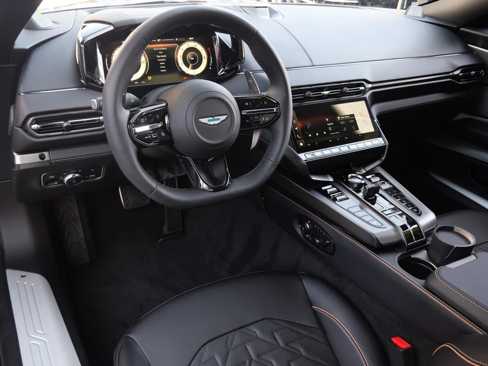 2027 Aston Martin Vanquish 3rd Gen - Image 3 of 27