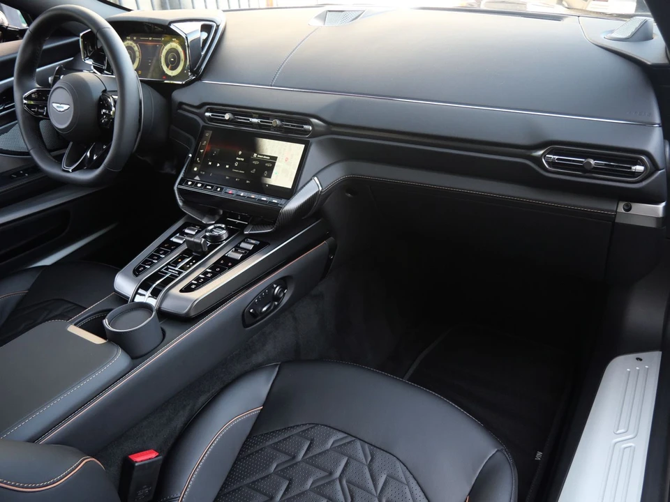 2027 Aston Martin Vanquish 3rd Gen - Image 10 of 27