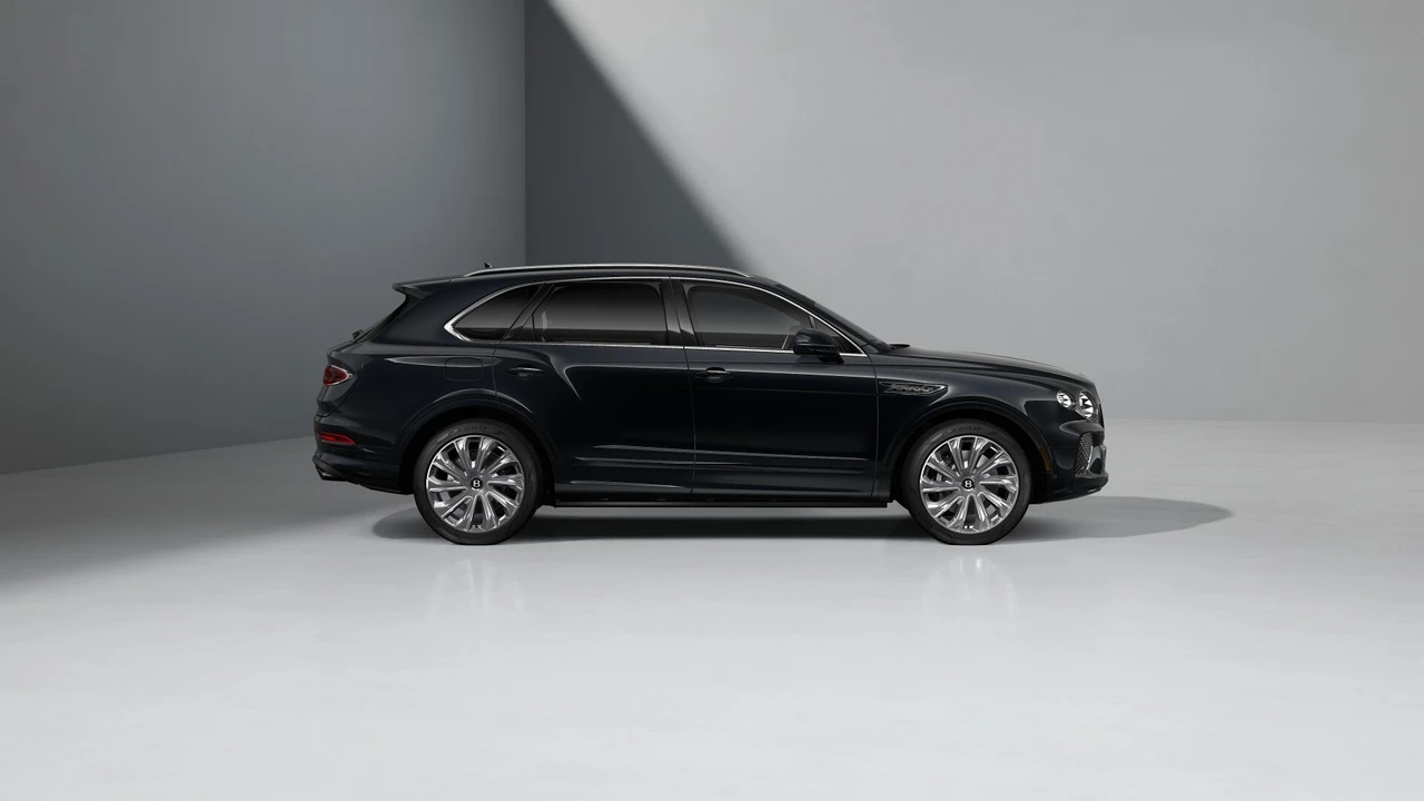 2027 Bentley Bentayga - Image 10 of 10