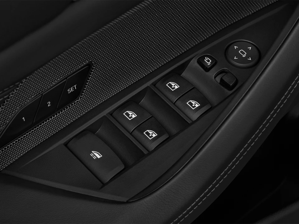 2027 BMW G82/G83 M4 - Image 18 of 27