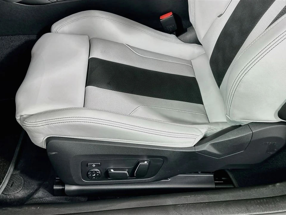 2027 BMW G82/G83 M4 - Image 21 of 24