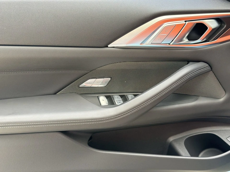 2027 BMW G82/G83 M4 - Image 14 of 31