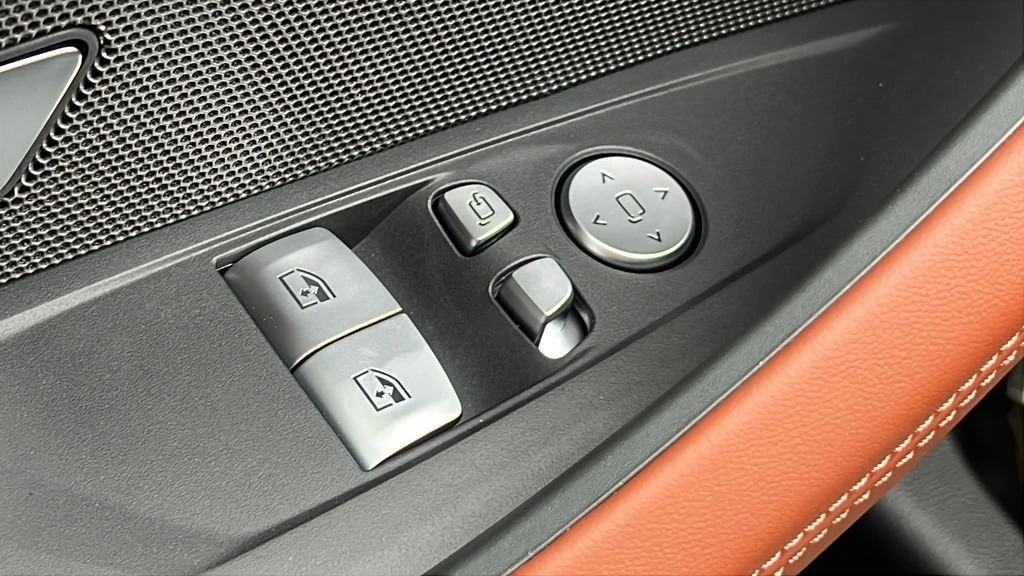 2027 BMW G82/G83 M4 - Image 18 of 27