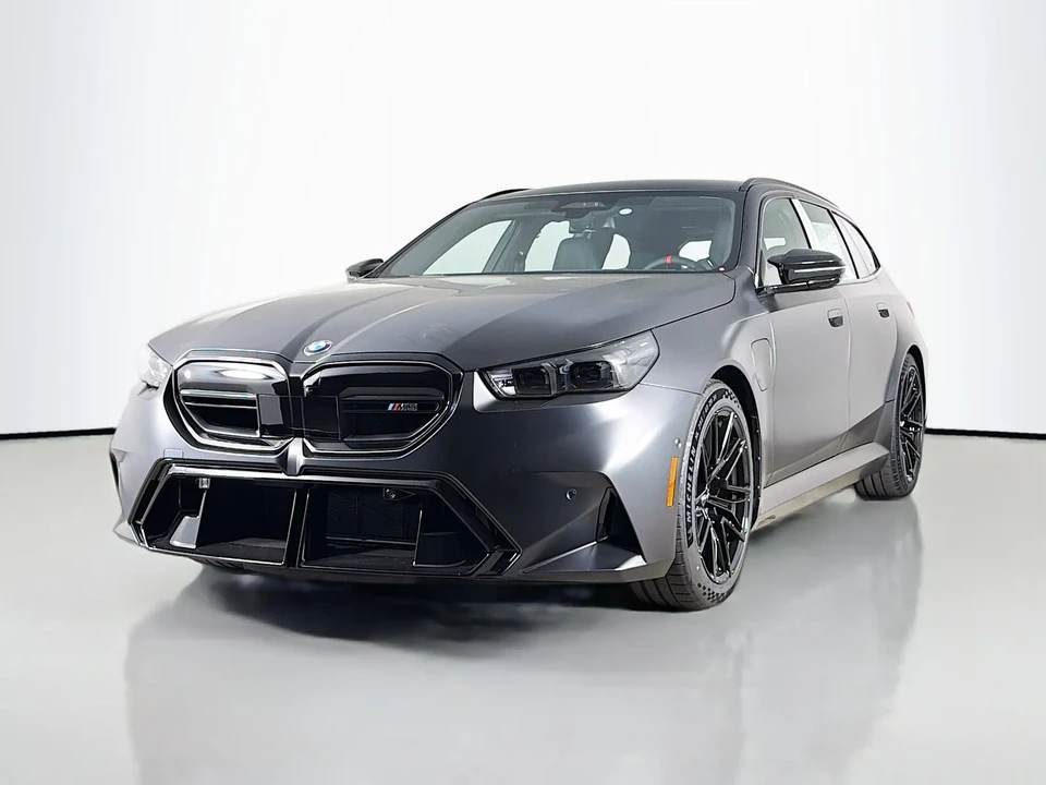 2027 BMW G90/G99 M5 - Image 3 of 31