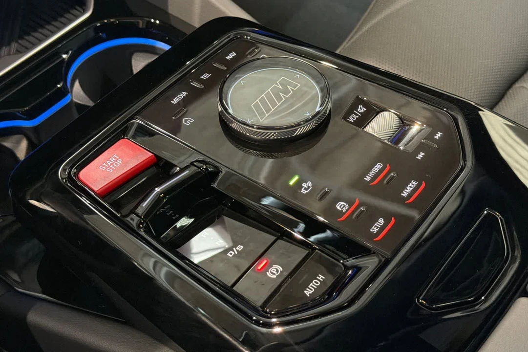 2027 BMW G90/G99 M5 - Image 22 of 27
