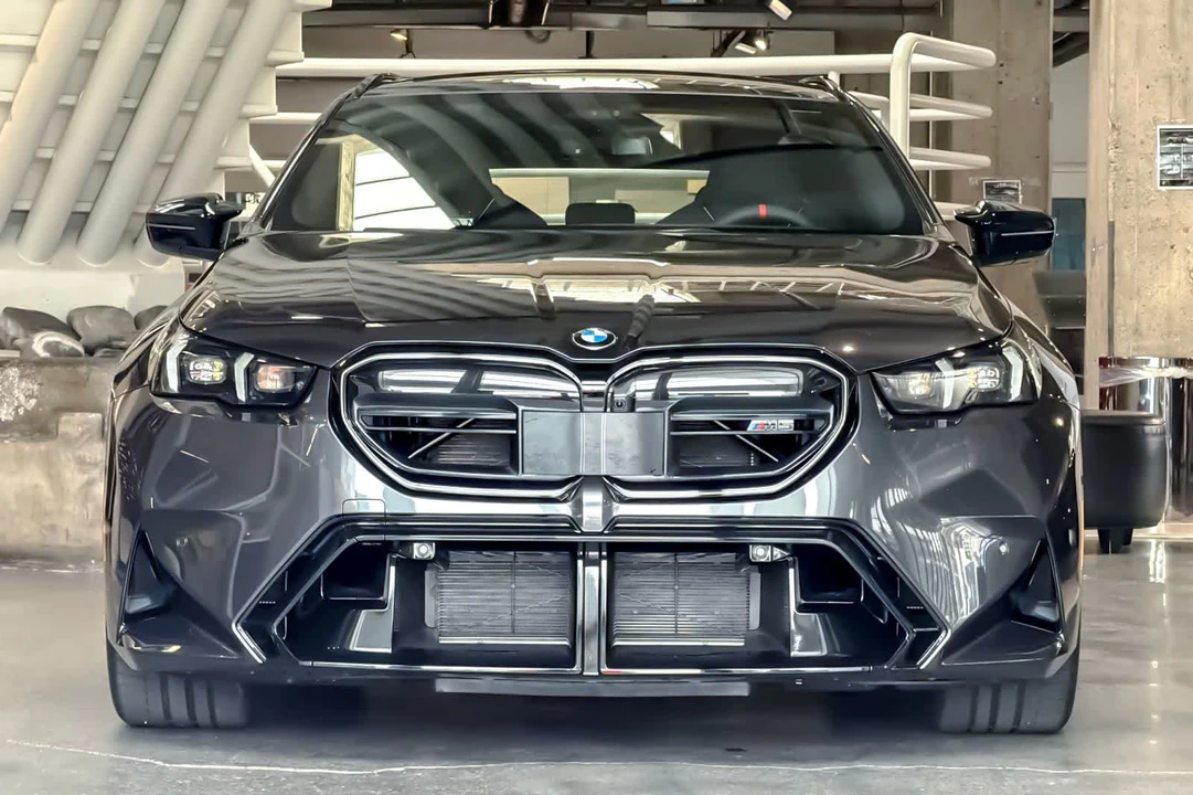 2027 BMW G90/G99 M5 - Image 10 of 27
