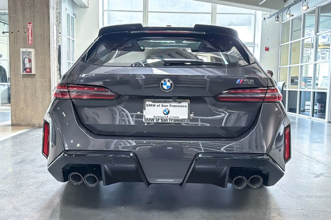 2027 BMW G90/G99 M5 - Image 7 of 27