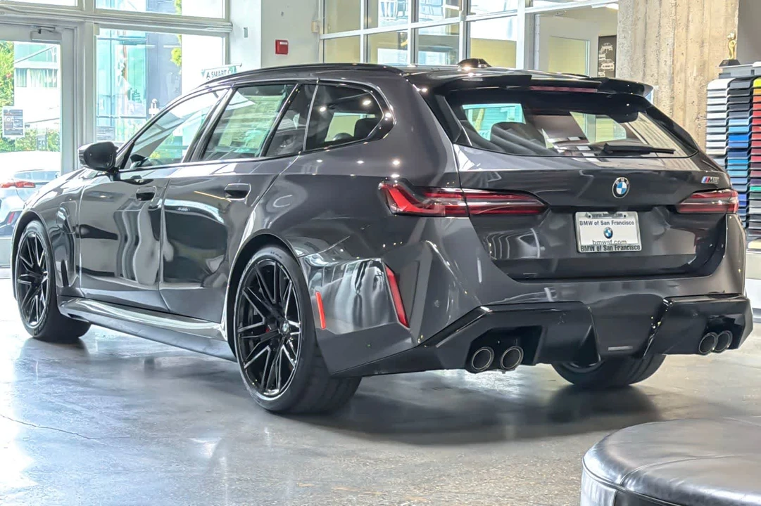 2027 BMW G90/G99 M5 - Image 6 of 27