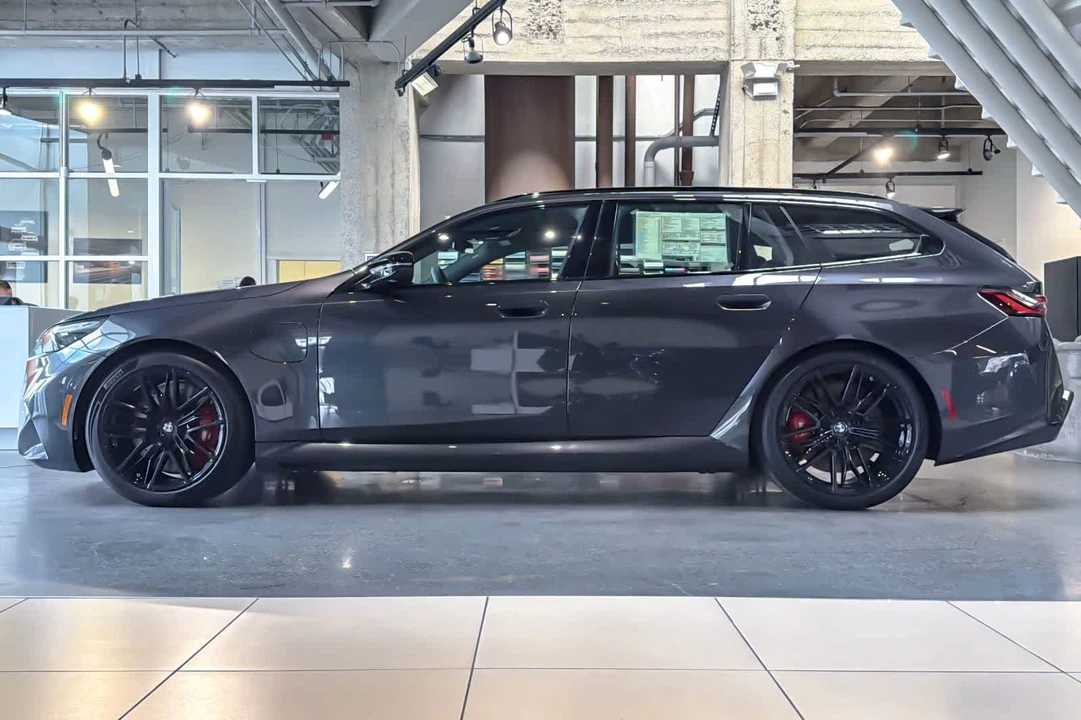 2027 BMW G90/G99 M5 - Image 5 of 27