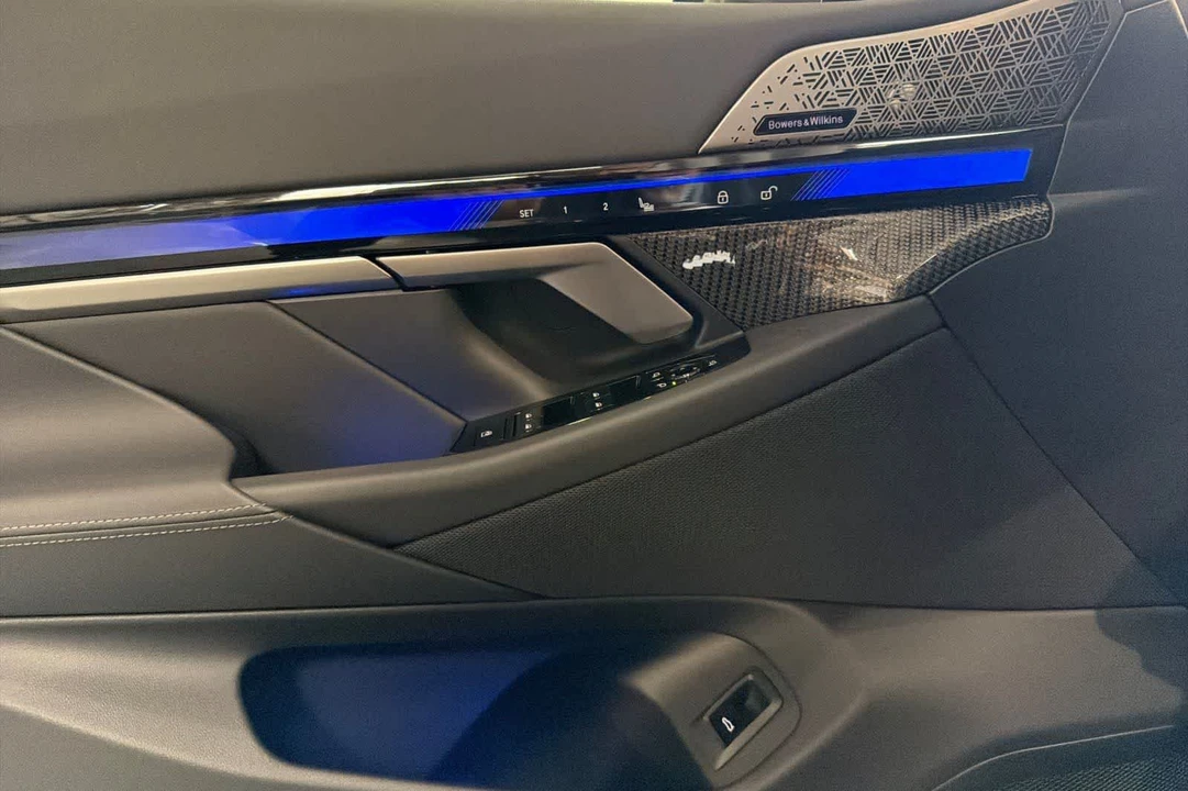 2027 BMW G90/G99 M5 - Image 12 of 27