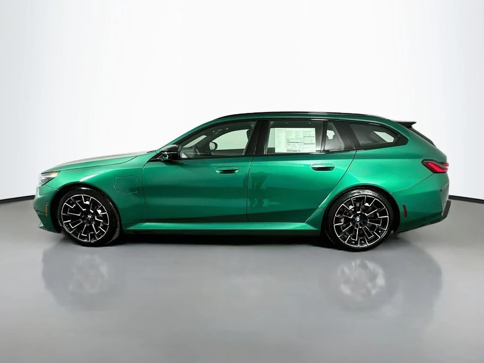 2027 BMW G90/G99 M5 - Image 8 of 24