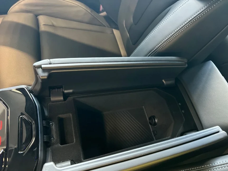 2027 BMW G90/G99 M5 - Image 22 of 29